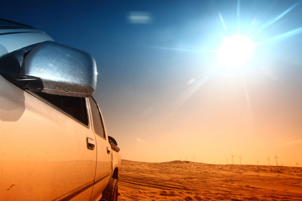 Trucos para pasar menos calor en el coche