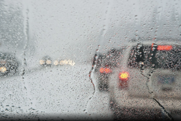 5 consejos para conducir con lluvia